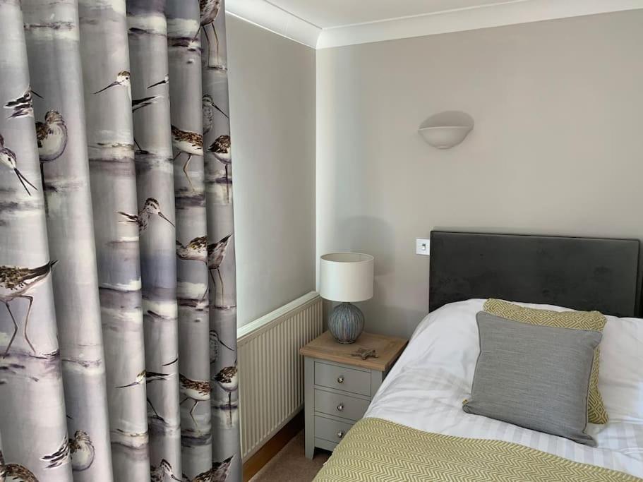 Crabshell Quay Waterfront Living In Kingsbridge Apartment Kingsbridge  Luaran gambar