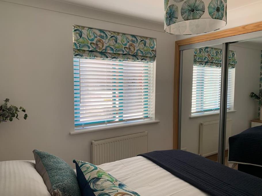 Crabshell Quay Waterfront Living In Kingsbridge Apartment Kingsbridge  Luaran gambar