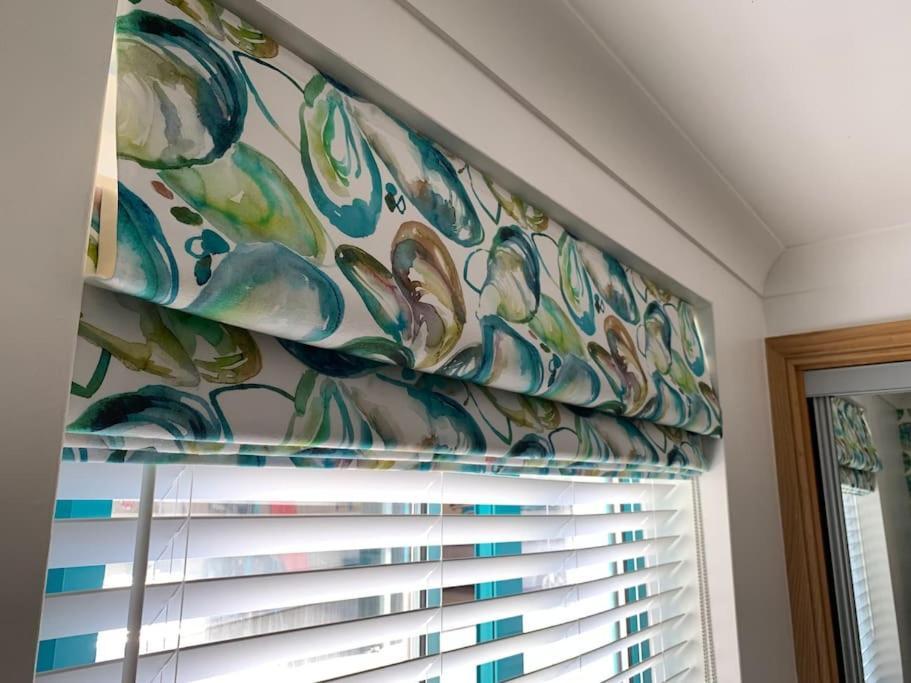 Crabshell Quay Waterfront Living In Kingsbridge Apartment Kingsbridge  Luaran gambar