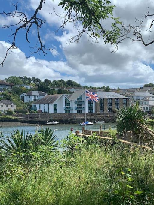 Crabshell Quay Waterfront Living In Kingsbridge Apartment Kingsbridge  Luaran gambar