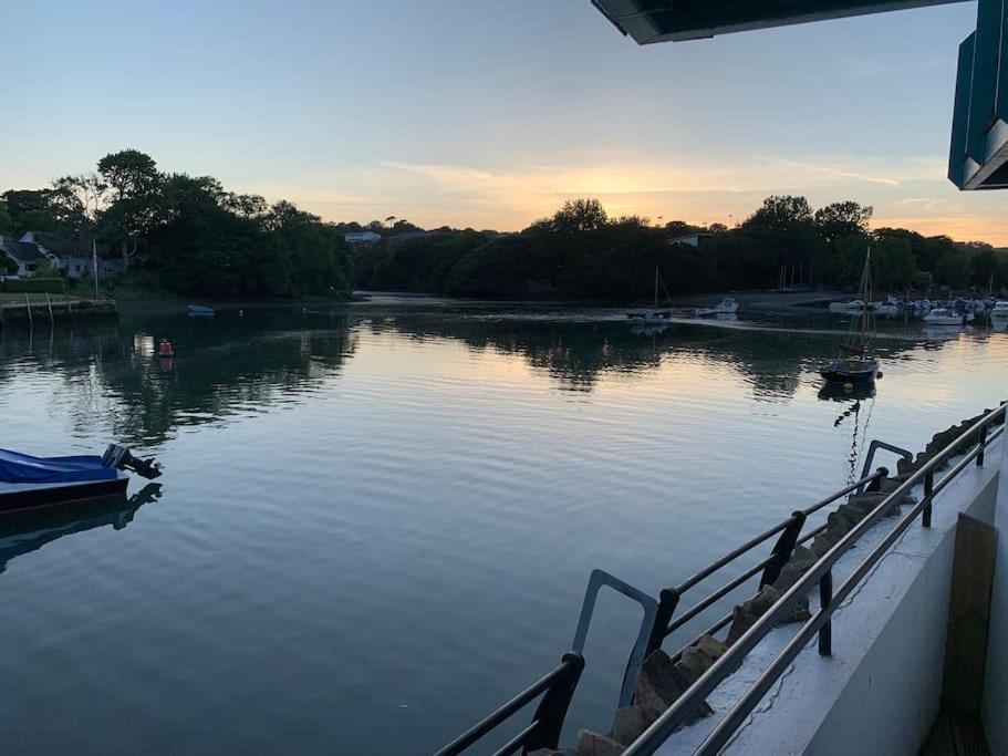 Crabshell Quay Waterfront Living In Kingsbridge Apartment Kingsbridge  Luaran gambar