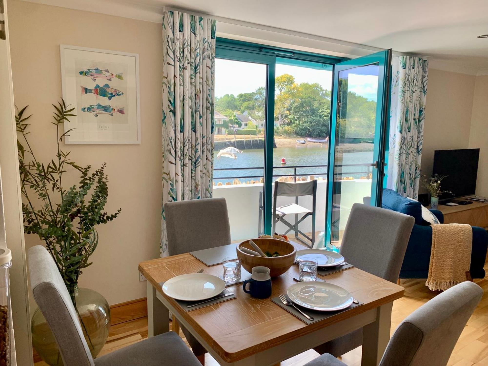 Crabshell Quay Waterfront Living In Kingsbridge Apartment Kingsbridge  Luaran gambar